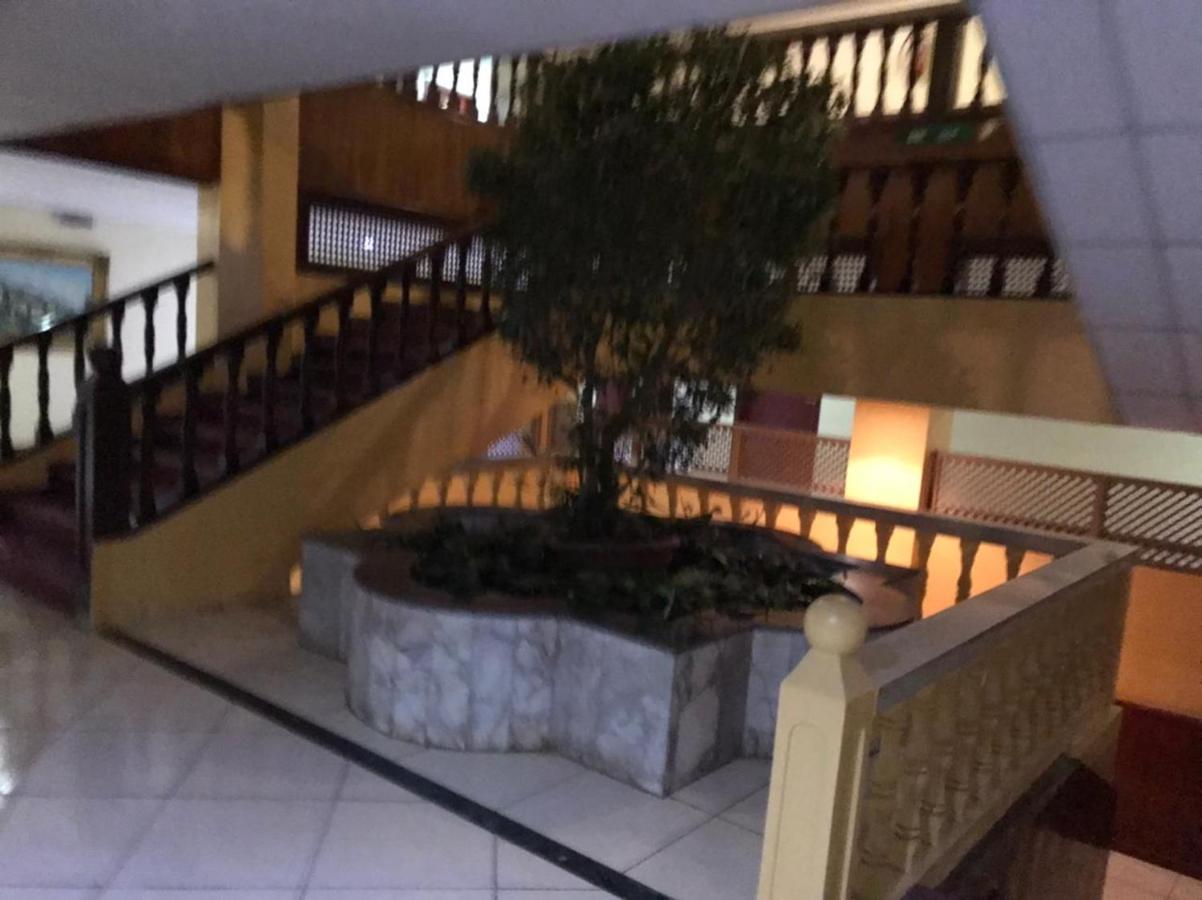 Al Aziziyah Hotel And Suites 카미스무샤야트 외부 사진