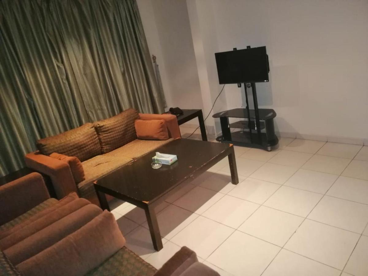 Al Aziziyah Hotel And Suites 카미스무샤야트 외부 사진