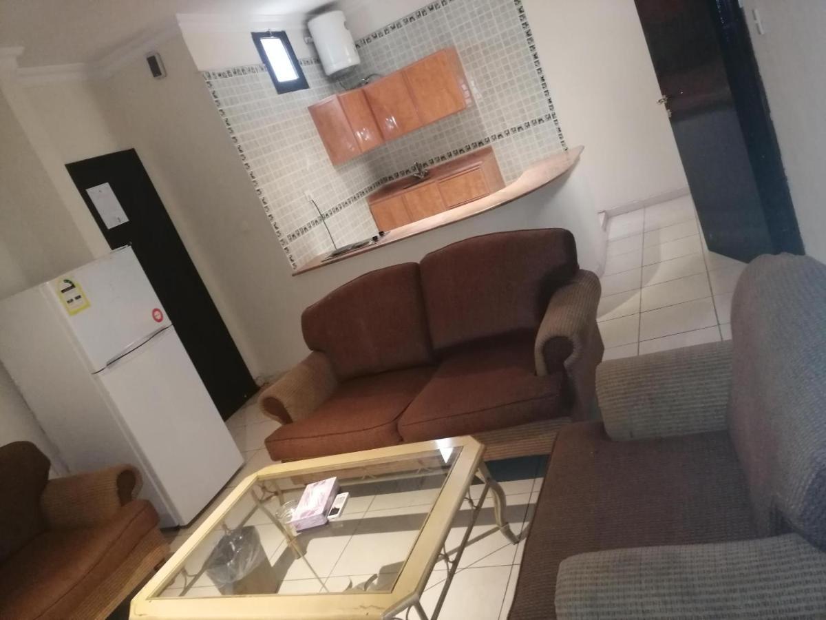 Al Aziziyah Hotel And Suites 카미스무샤야트 외부 사진