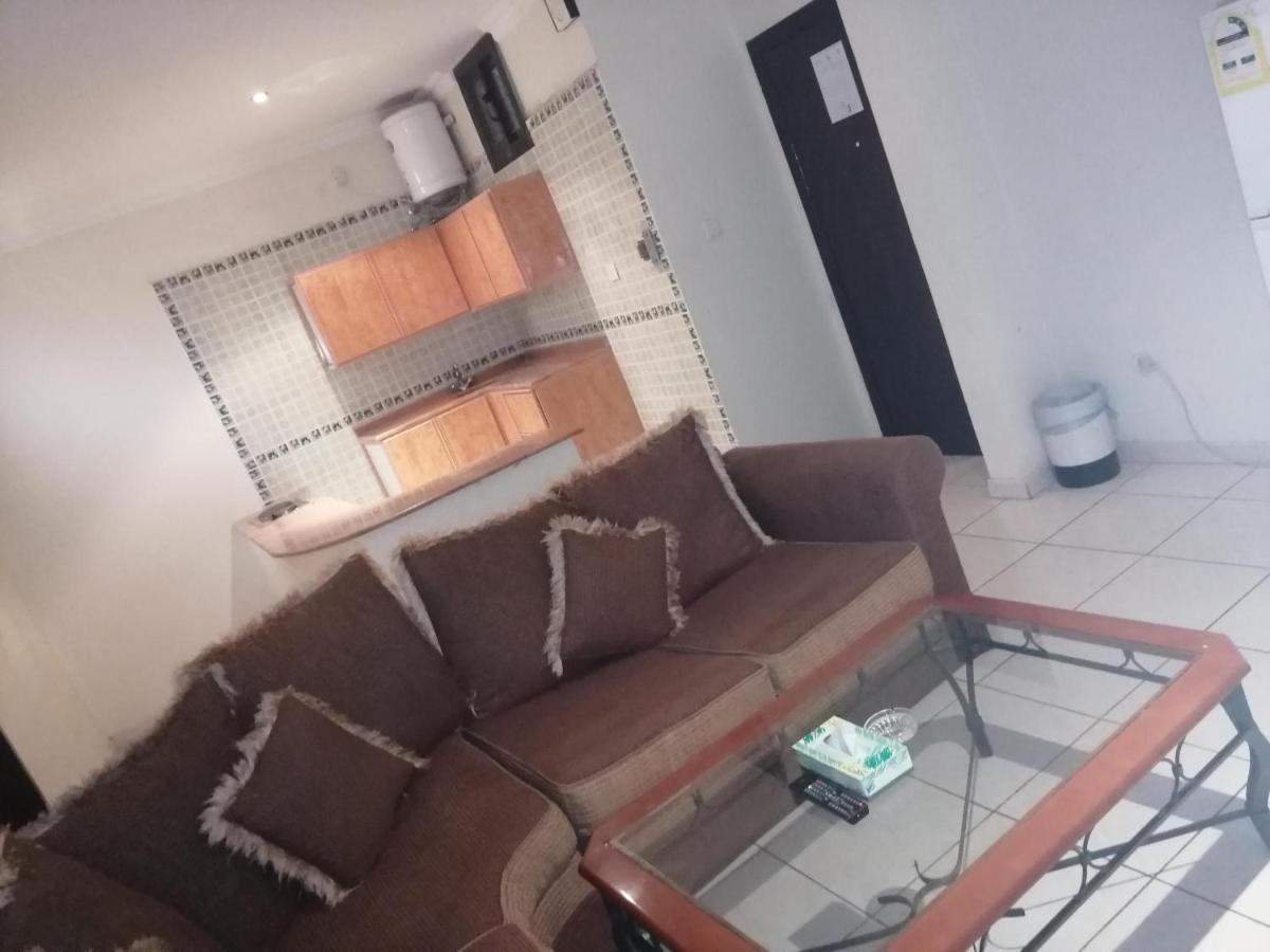 Al Aziziyah Hotel And Suites 카미스무샤야트 외부 사진